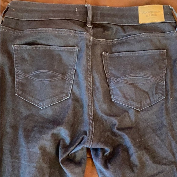 Abercrombie and Fitch Dark Wash Jeggings size 6L - Picture 2 of 4